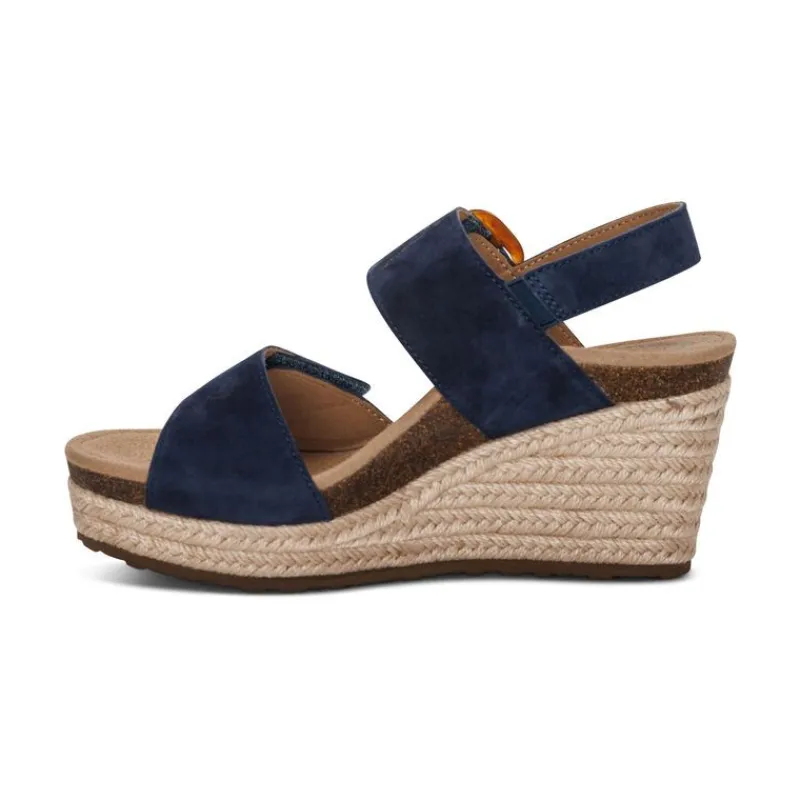Aetrex Ashley Arch Support Wedge