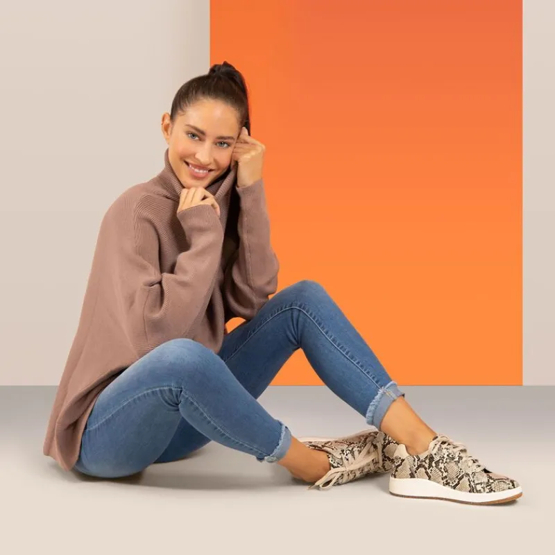 Aetrex Blake Comfort Sneaker