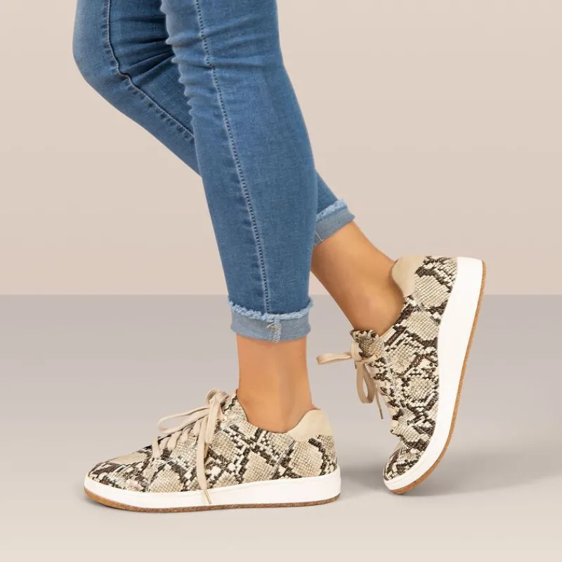 Aetrex Blake Comfort Sneaker
