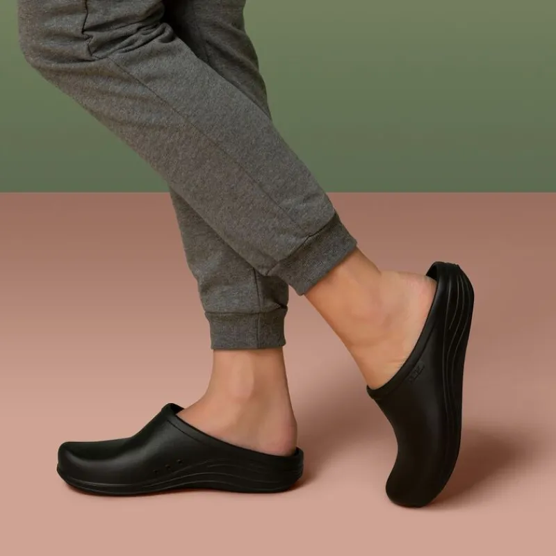 Aetrex Bondi Orthotic Clogs - Women