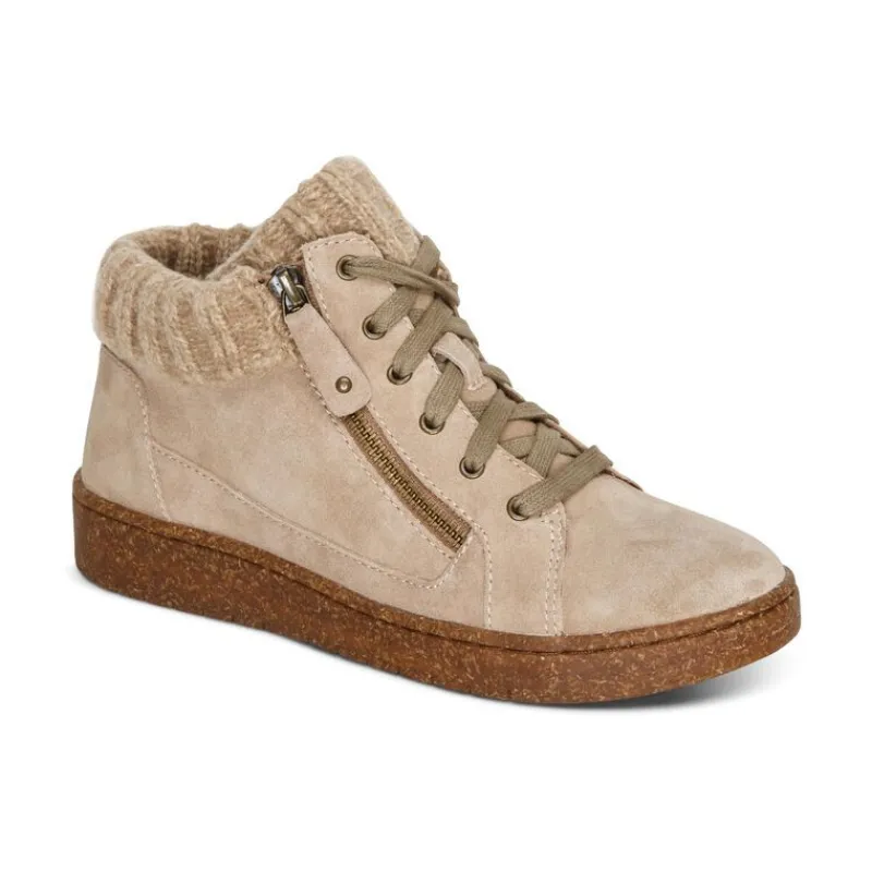 Aetrex Bonnie Arch Support Sneaker
