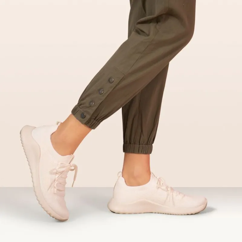 Aetrex Carly Arch Support Sneakers
