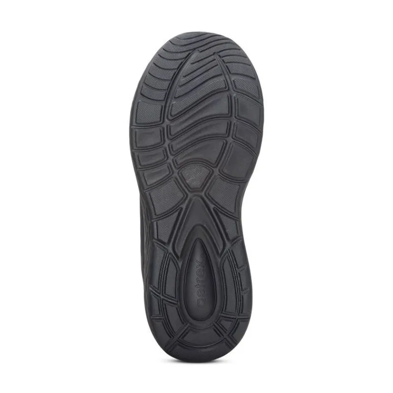 Aetrex Chase Arch Support Sneakers