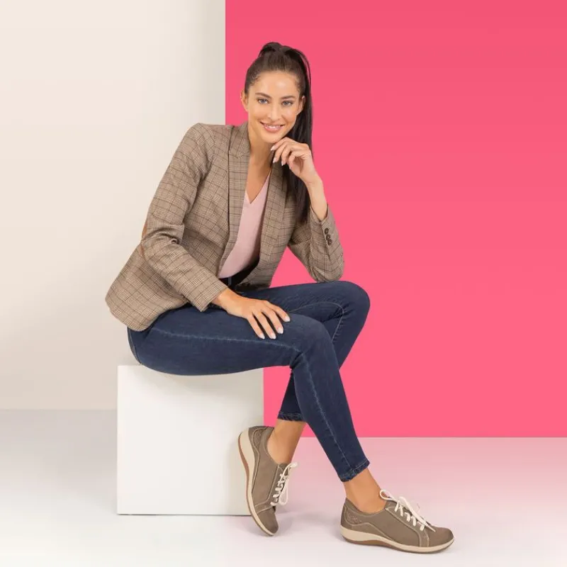 Aetrex Dana Lace Up Oxford