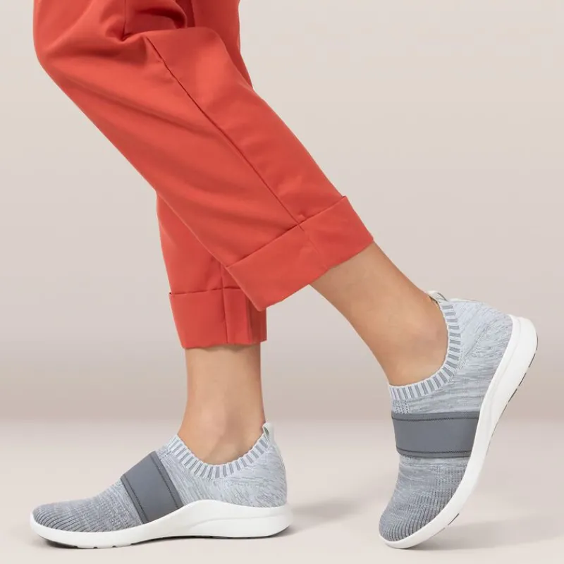 Aetrex Demi Arch Support Sneaker