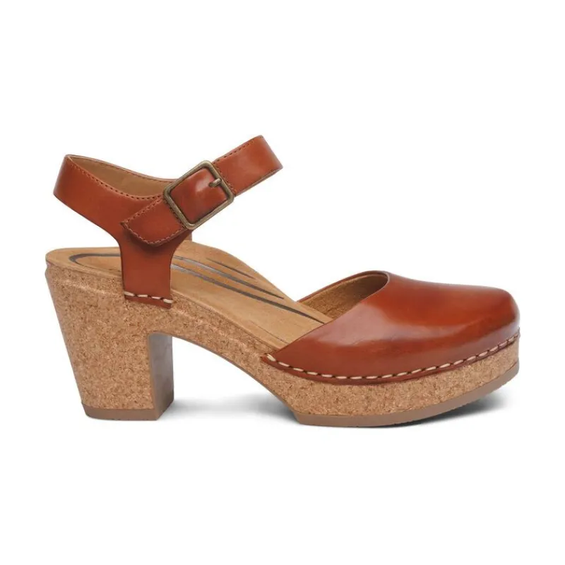 Aetrex Finley Closed Toe Heel