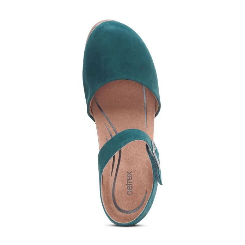 Aetrex Finley Closed Toe Heel