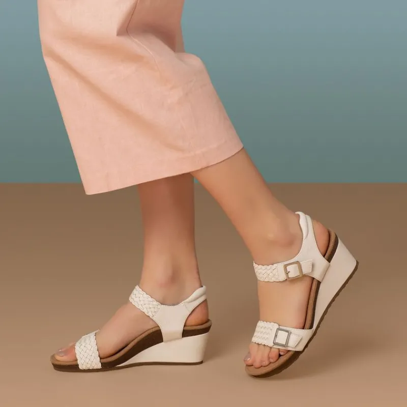 Aetrex Grace Adjustable Woven Wedge