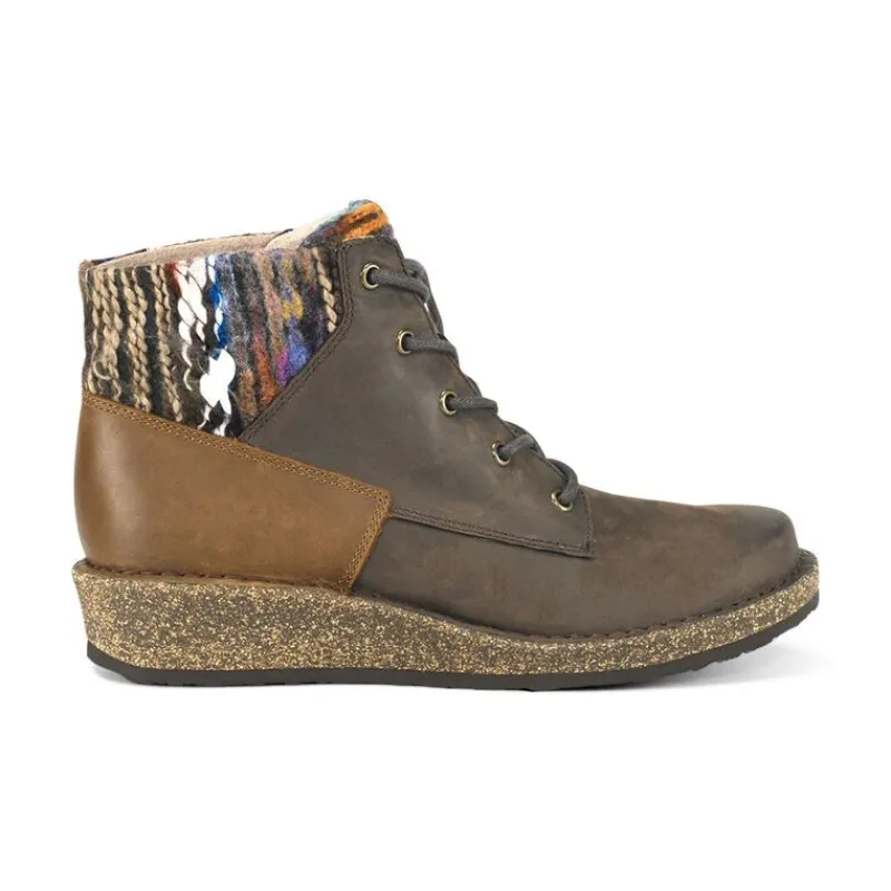 Aetrex Jolie Sweater Boot