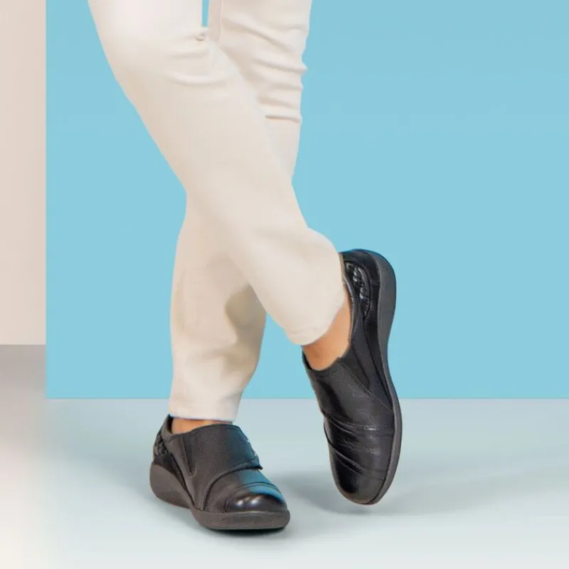 Aetrex Karina Monk Strap