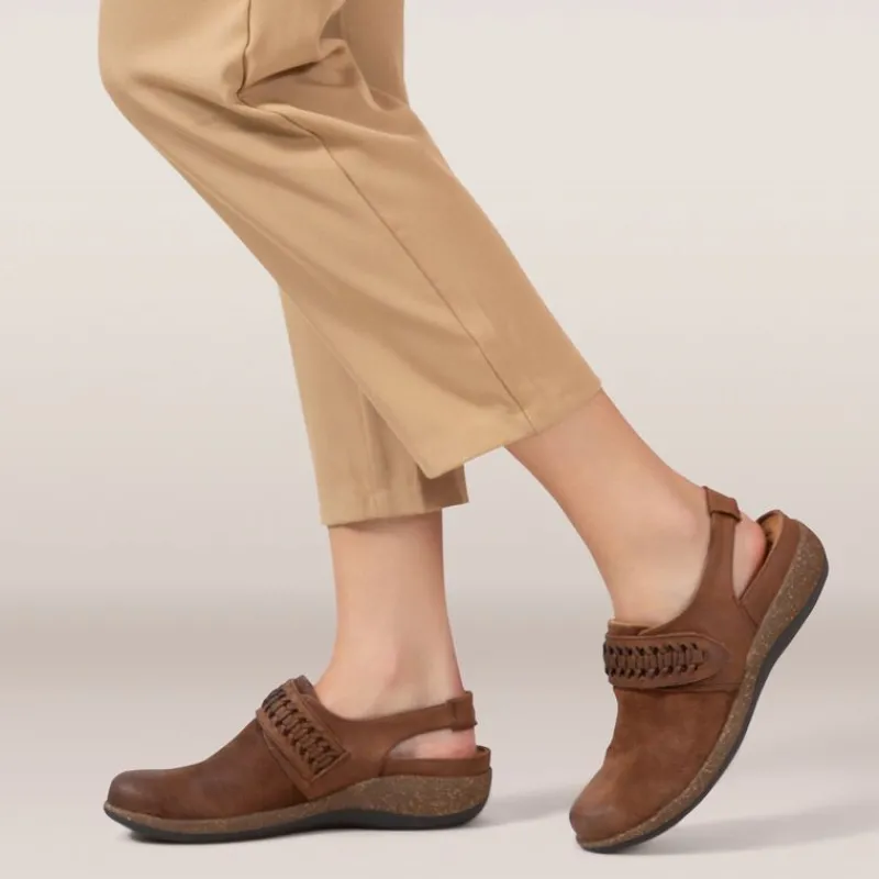 Aetrex Leni Slingback Clog
