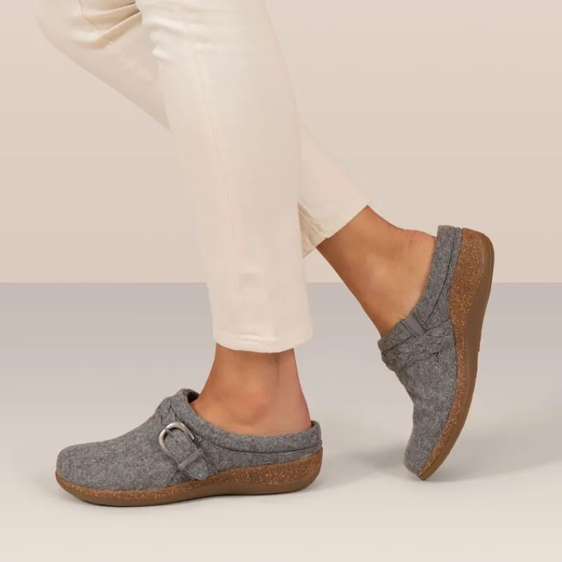 Aetrex Libby Comfort Clog
