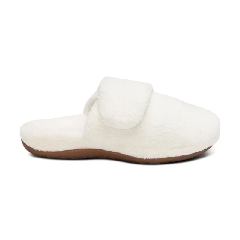 Aetrex Mandy Closed Toe Slipper