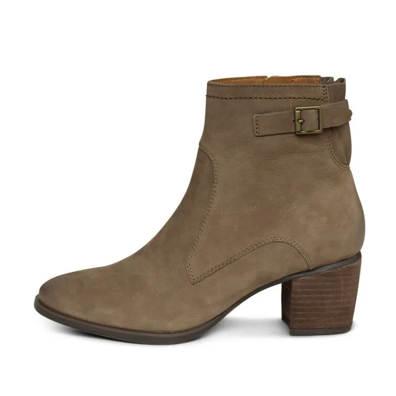 Aetrex Rubi Arch Support Weather-Friendly Boot
