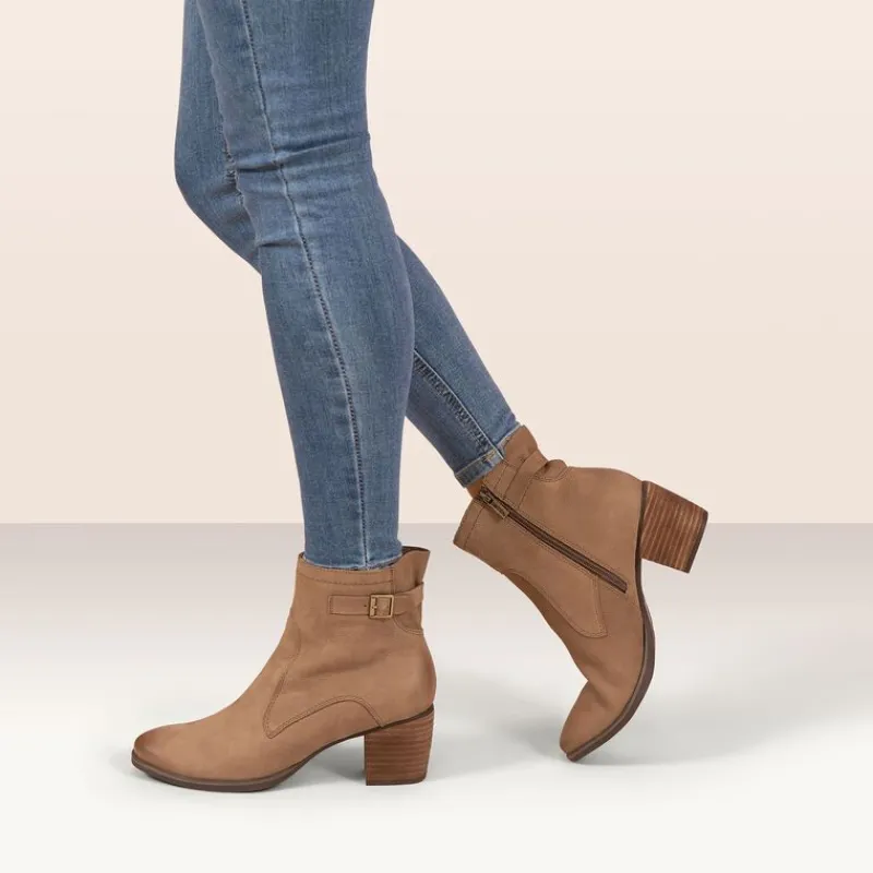 Aetrex Rubi Arch Support Weather-Friendly Boot